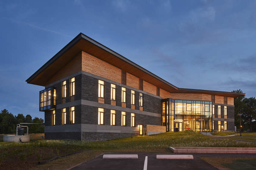 R.W. Kern Center, Bruner/Cott, Hampshire College